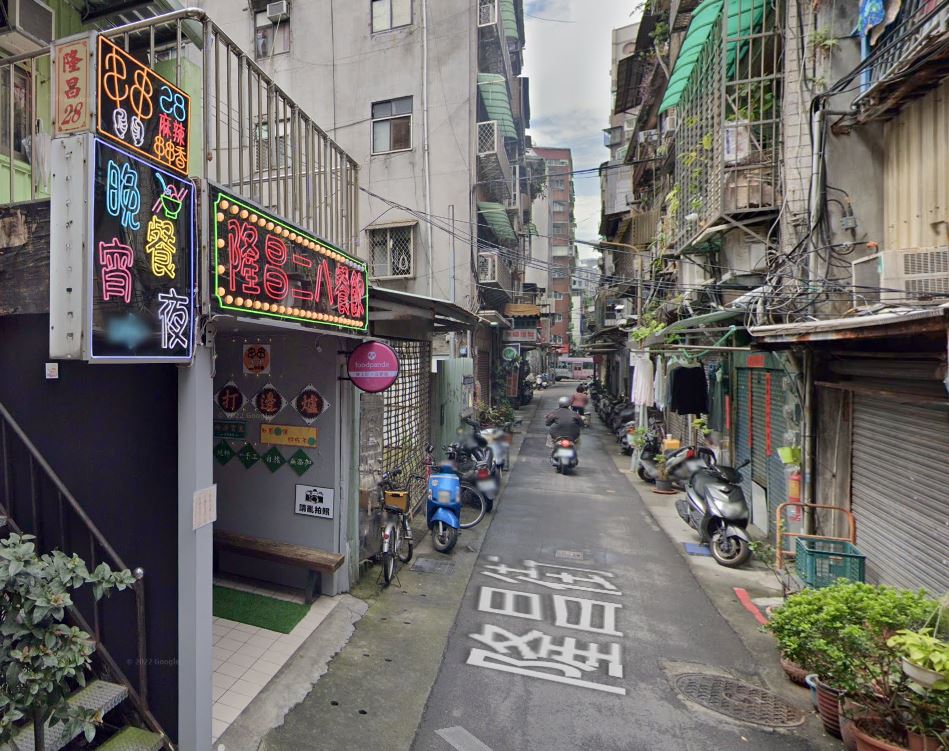 西門町餐廳街景照片2